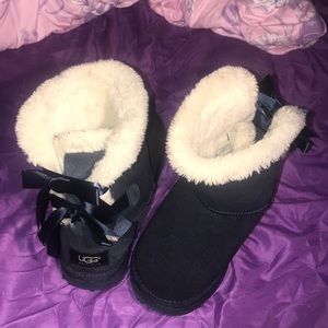 Navy blue uggs